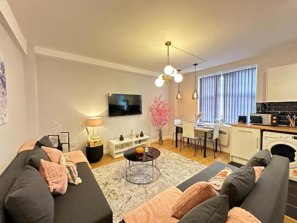 Beautiful Apartment In Sussex Gardens 런던 외부 사진
